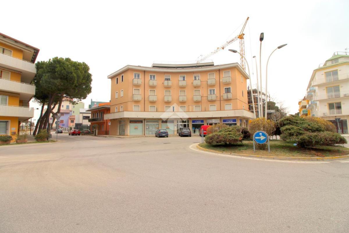 Ampio Bilocale Lungomare Levante Apartment Caorle