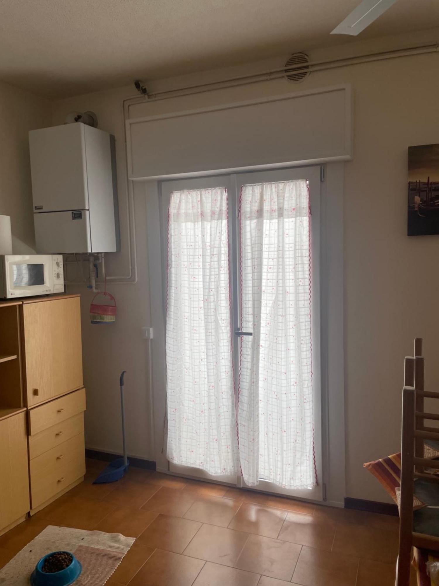 Ampio Bilocale Lungomare Levante Apartment *